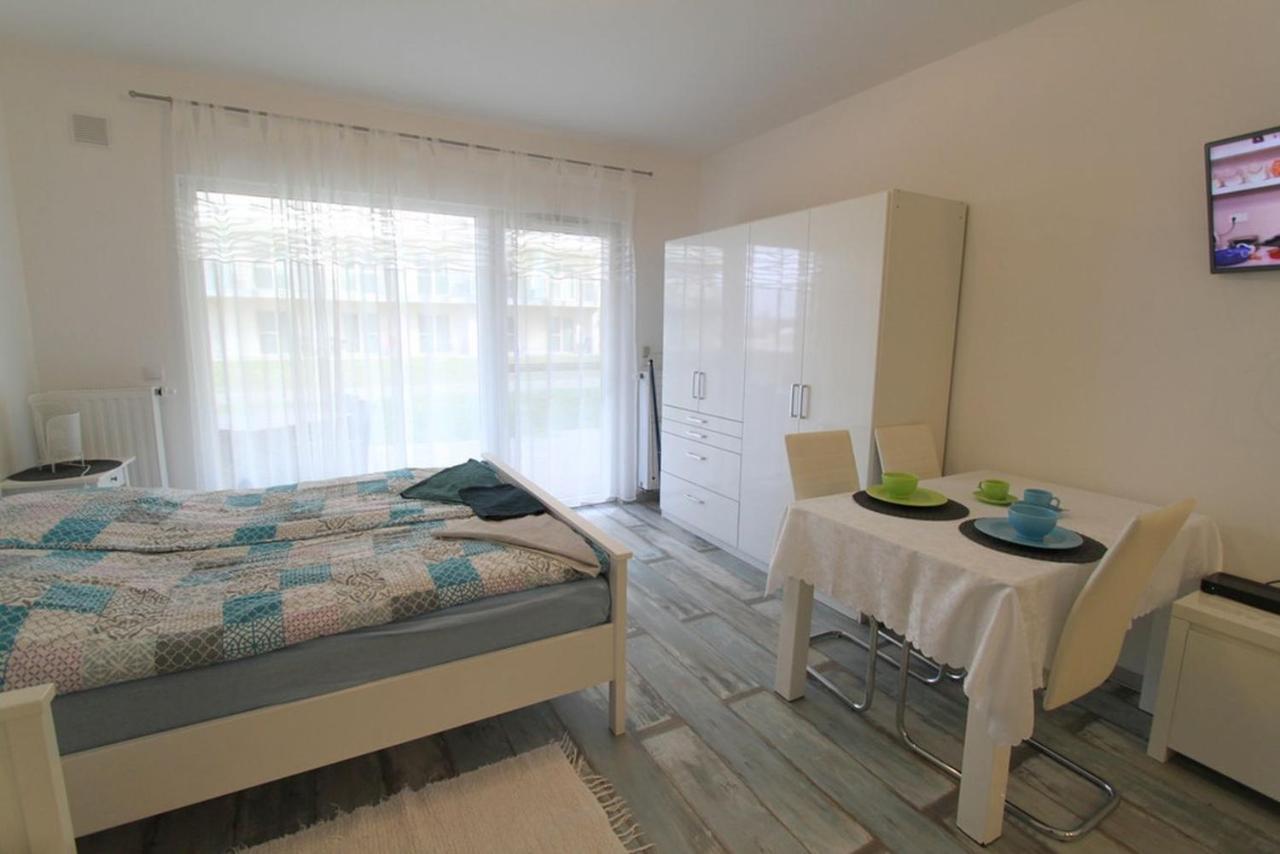 Velence Spa Lake Apartman Esterno foto