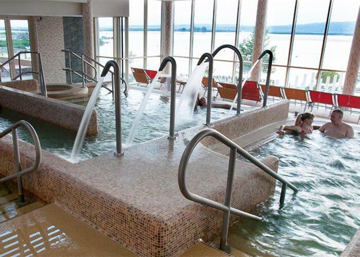 Velence Spa Lake Apartman Esterno foto